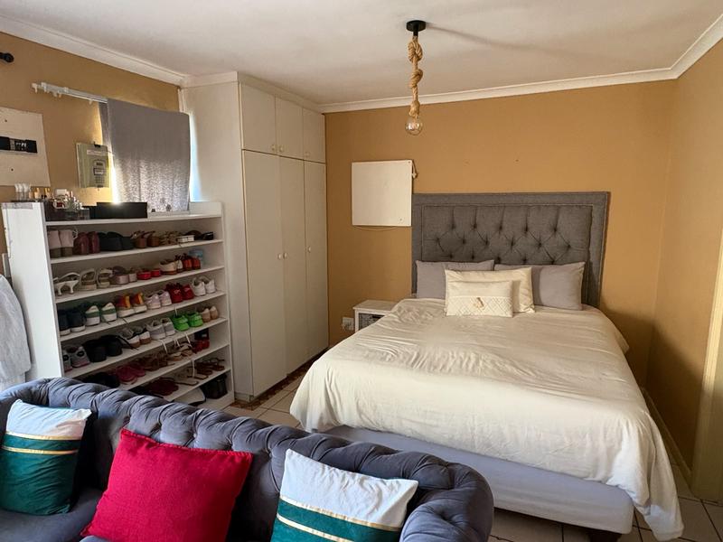 1 Bedroom Property for Sale in Fish Hoek Western Cape